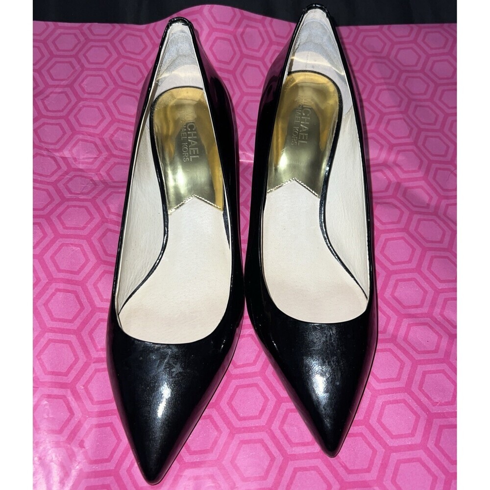 Michael Kors Women’s Pumps 9M Black Patent Leather Heels Pointed Toe